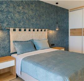 3 bedroom villa with pool & sea views, Makrades, sleeps 6